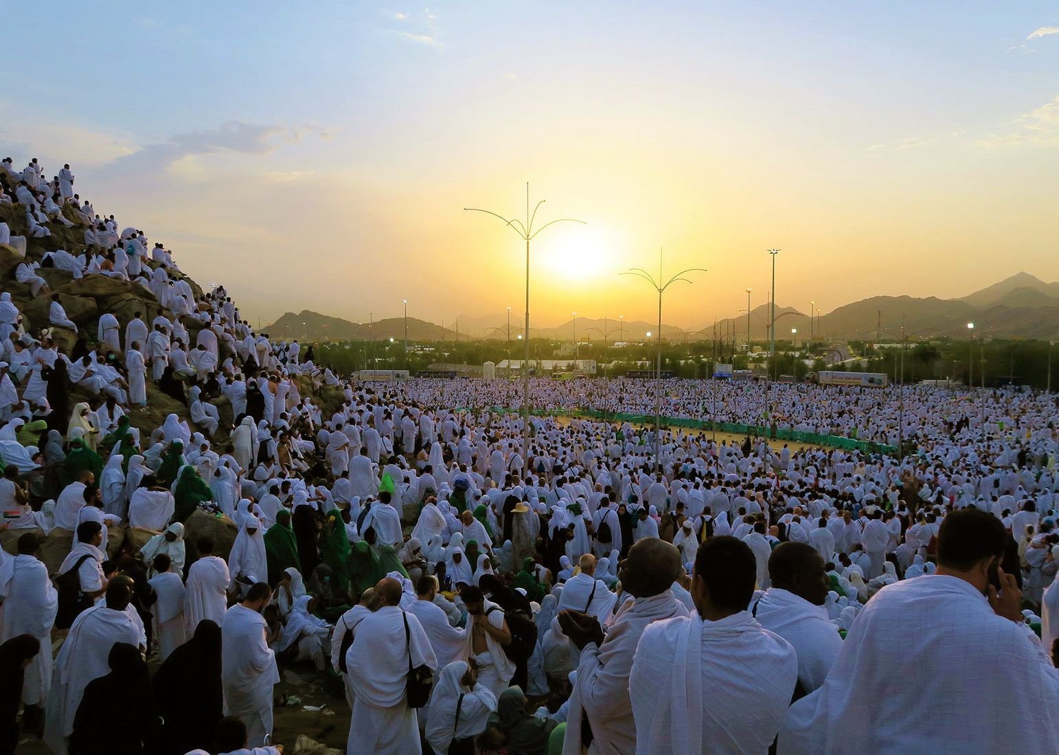 The Spiritual Journey to Mount Arafat: A Day of Reflection and Prayer