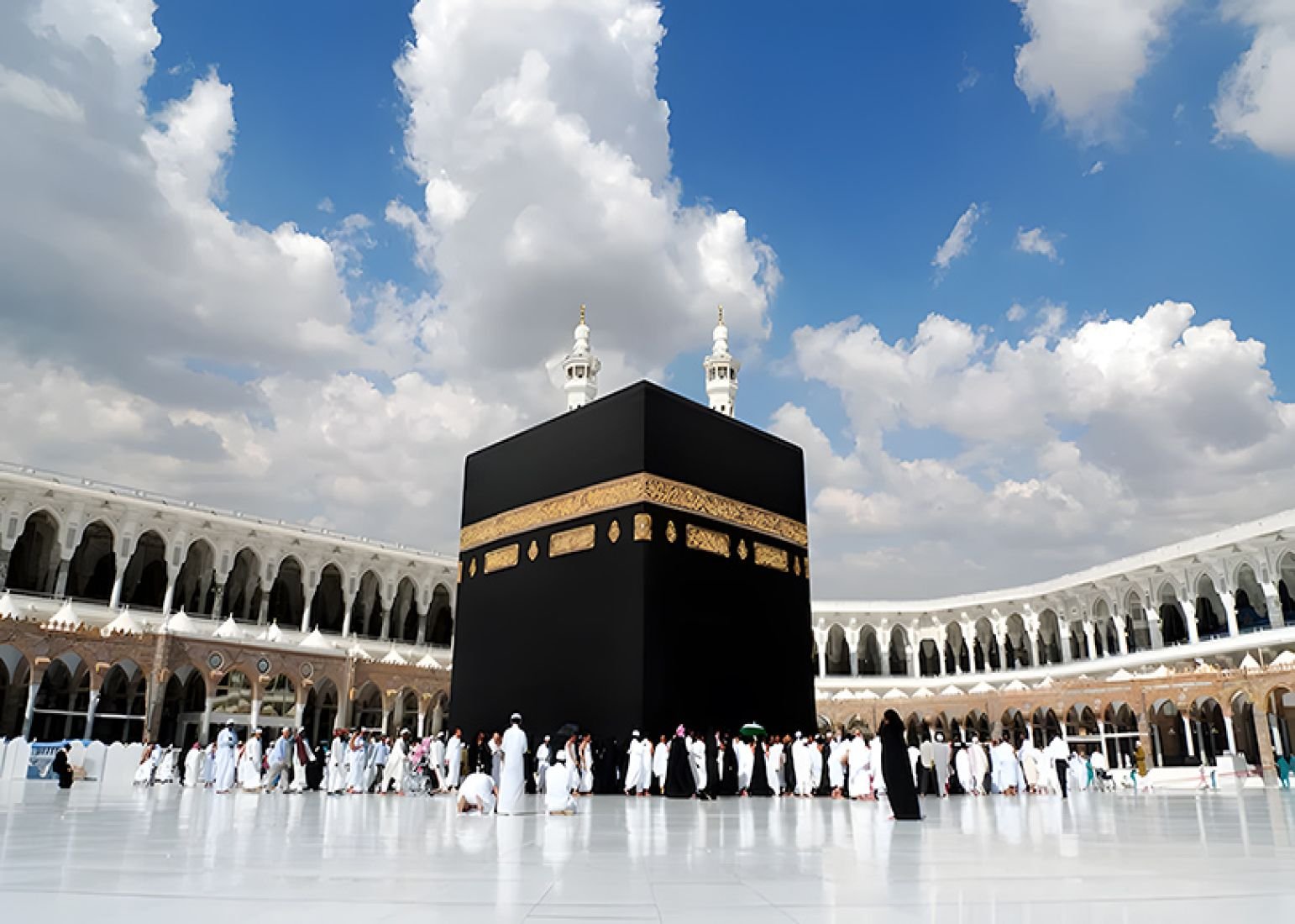 Standing United: The Global Muslim Community at the Kaaba